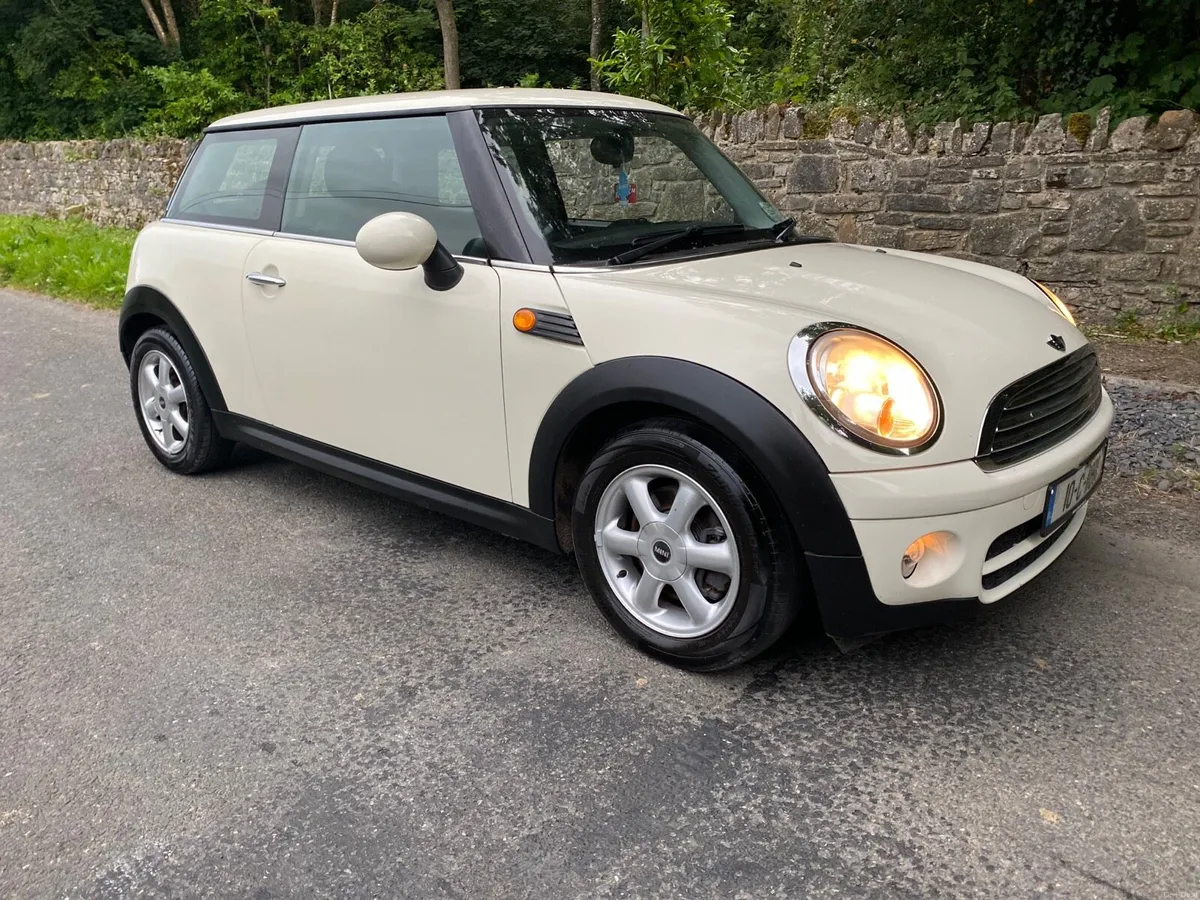 MINI COOPER 1.6 D NCT AND TAX LOW LOW KMS FSH😍 - Image 3