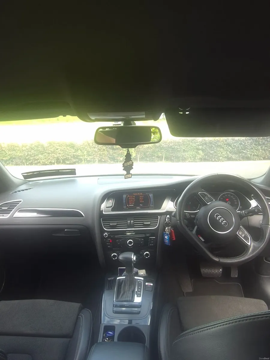 **2014 Audi A4 2.0 S-line Black Edition Quattro** - Image 6