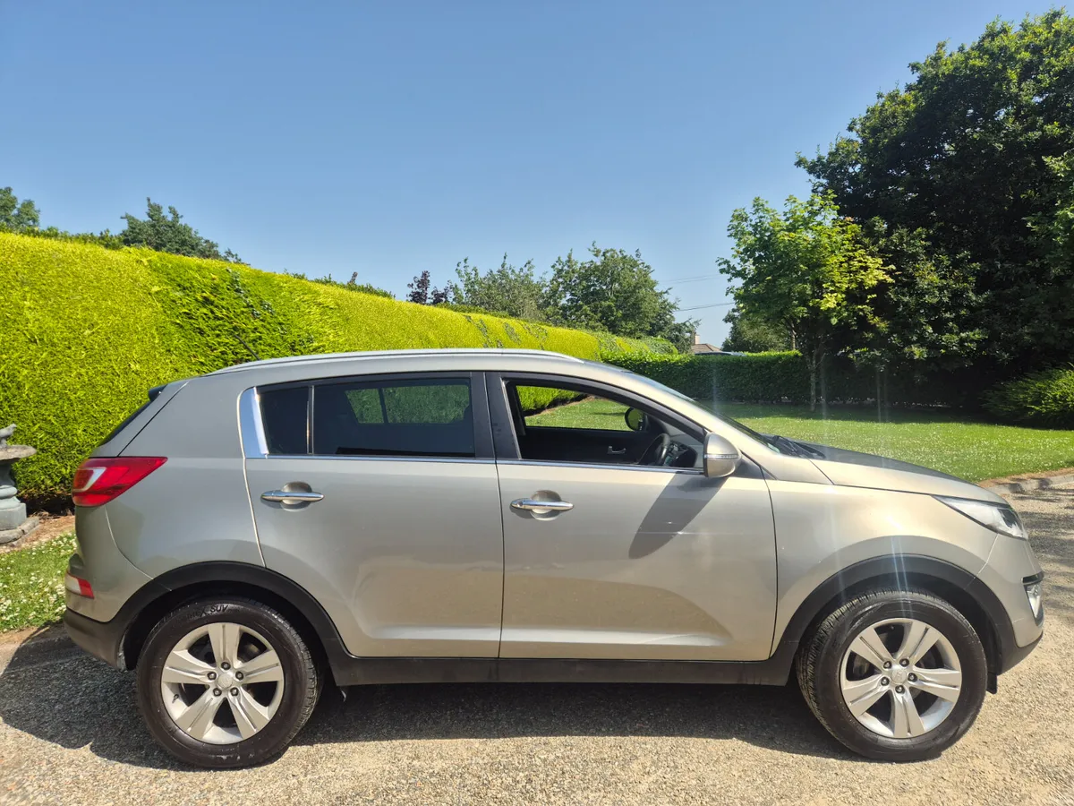 132'KIA SPORTAGE 1.7 CRDI 118K KMS - Image 2