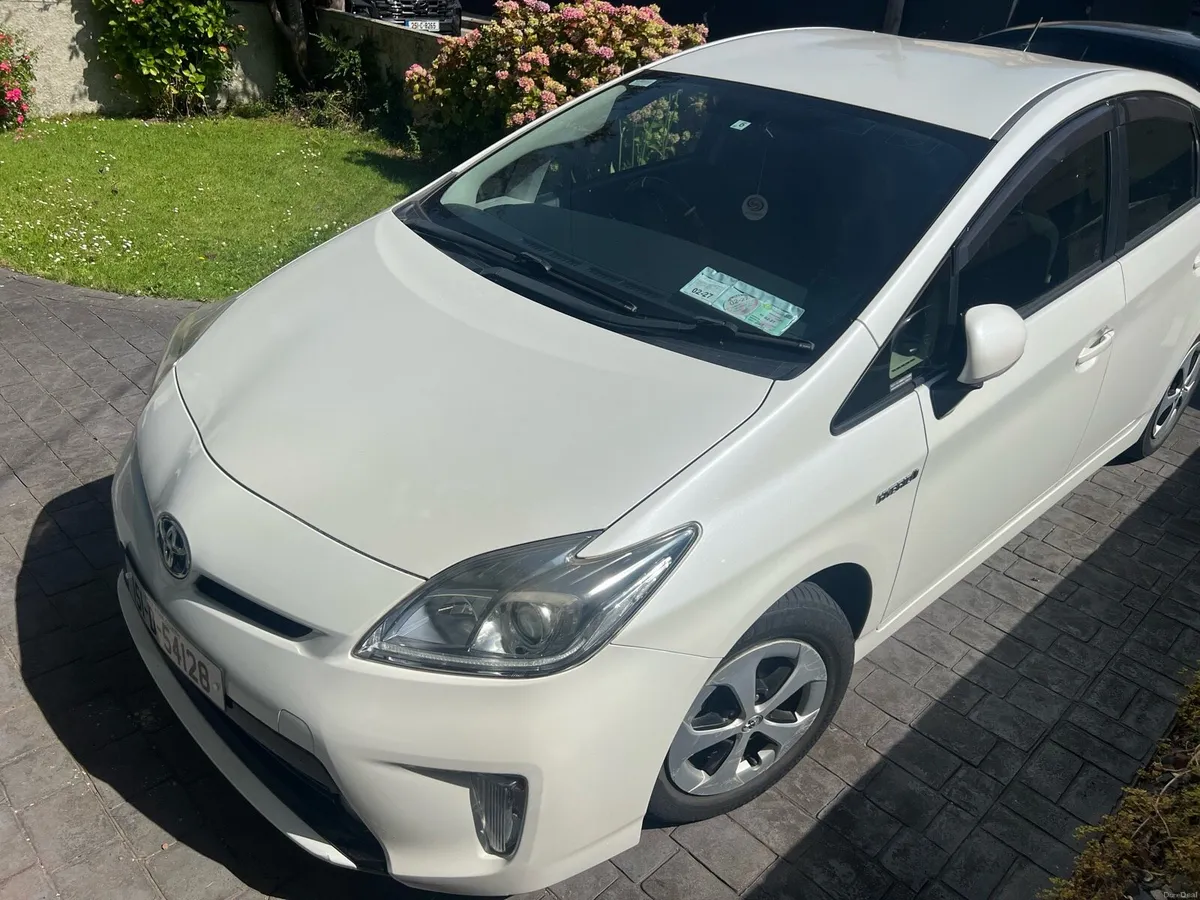 Toyota Prius - Image 2