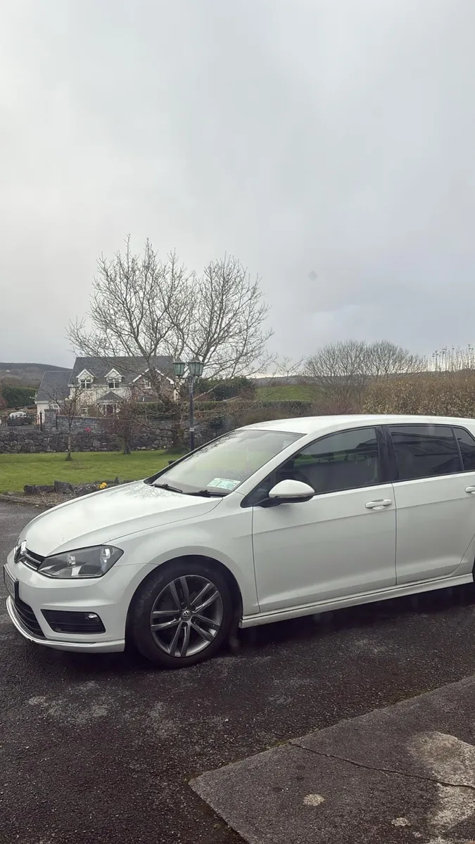 Volkswagen Golf 2014 - Image 2