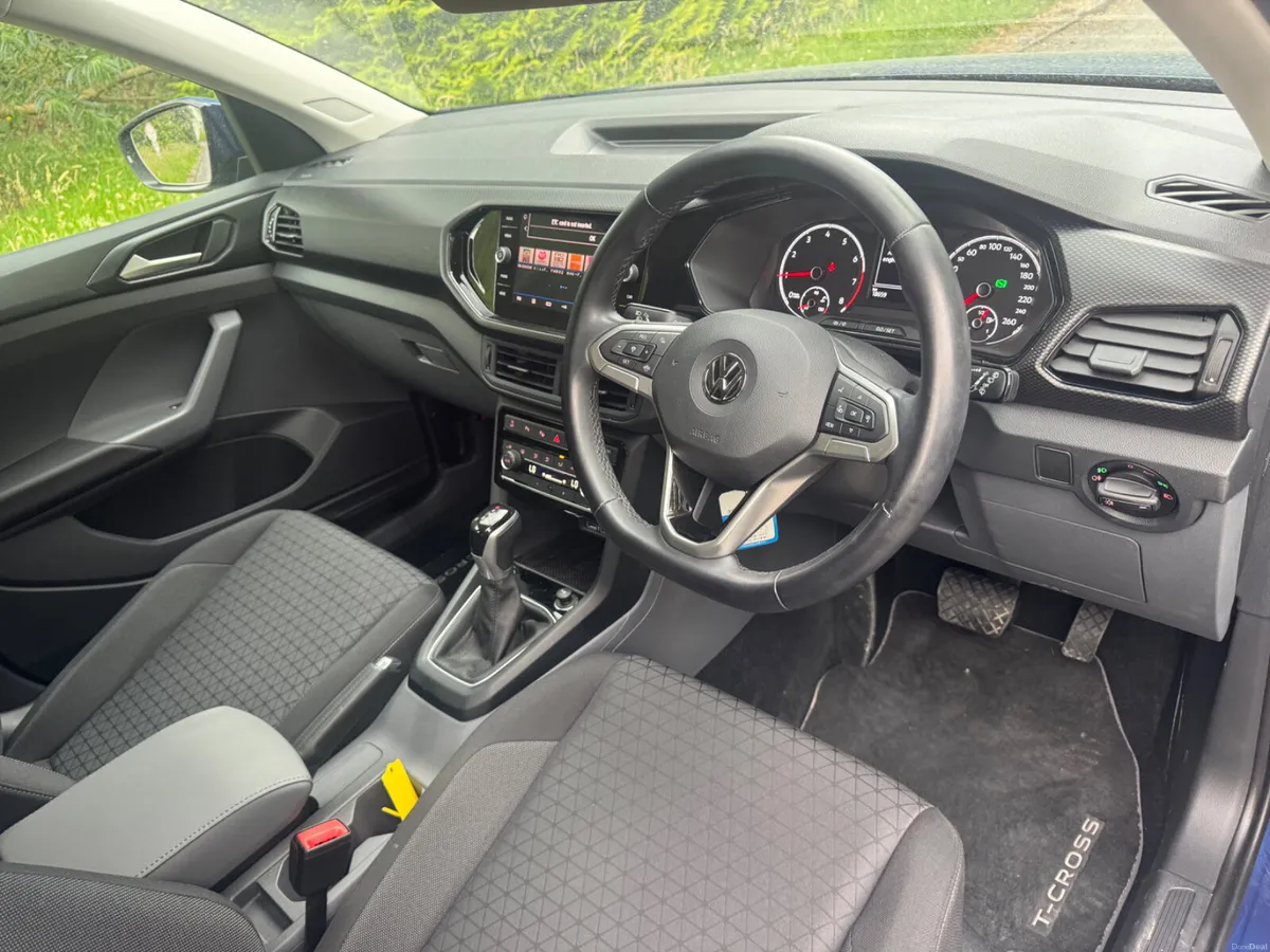 20 VW T-cross 1.0 Automatic - Image 5