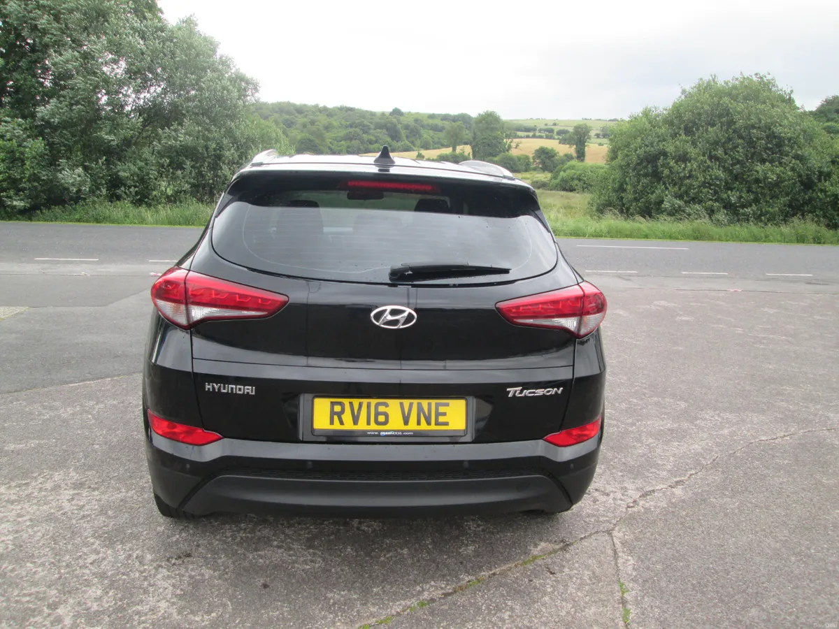 2016  HYUNDAI  TUCSON  1.7  CRDI  SE  NAV  5DR - Image 6