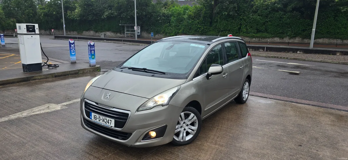 Peugeot 5008 2016 New Nct Panoramic roof - Image 2