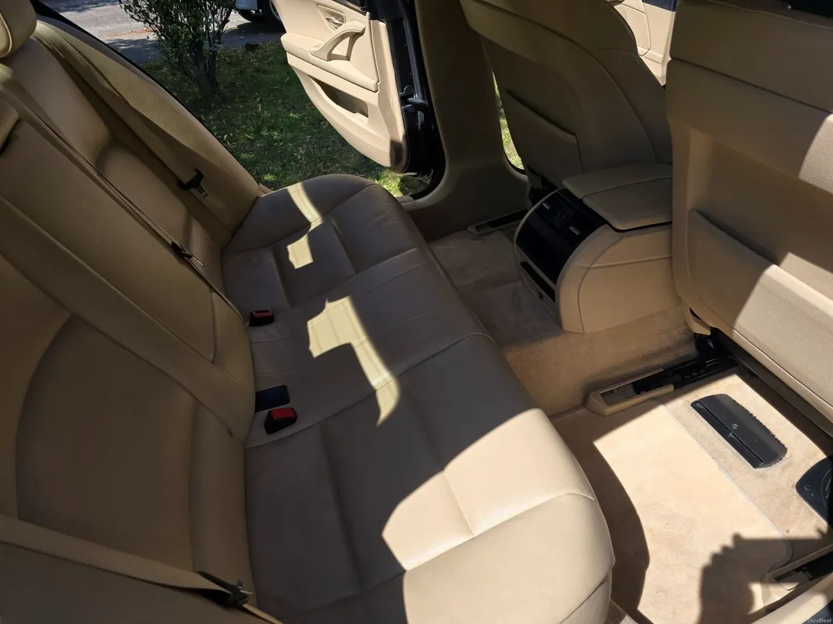 BMW 5-Series Great Condition. Quick sale price. - Image 2