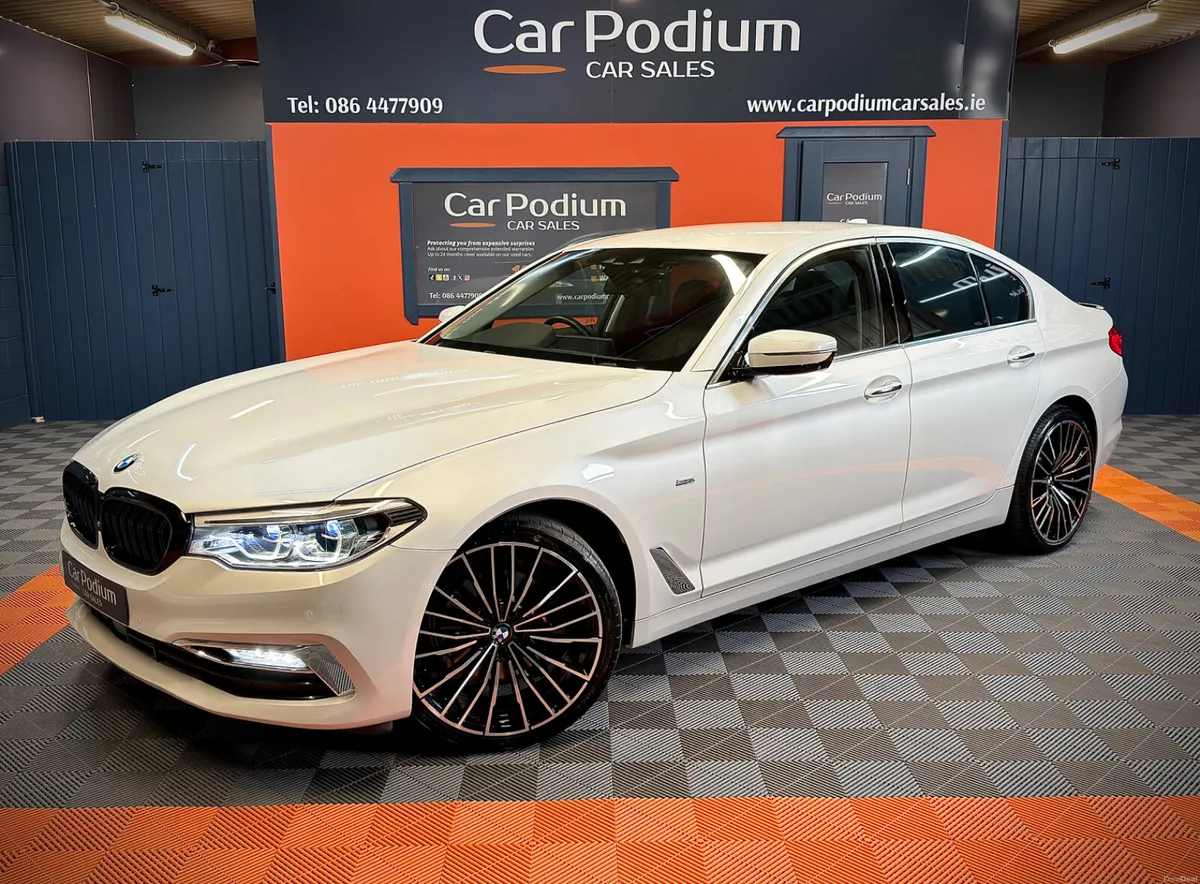 2017 BMW 5-Series 523D Luxury Auto 190BHP  LOW KMS - Image 1