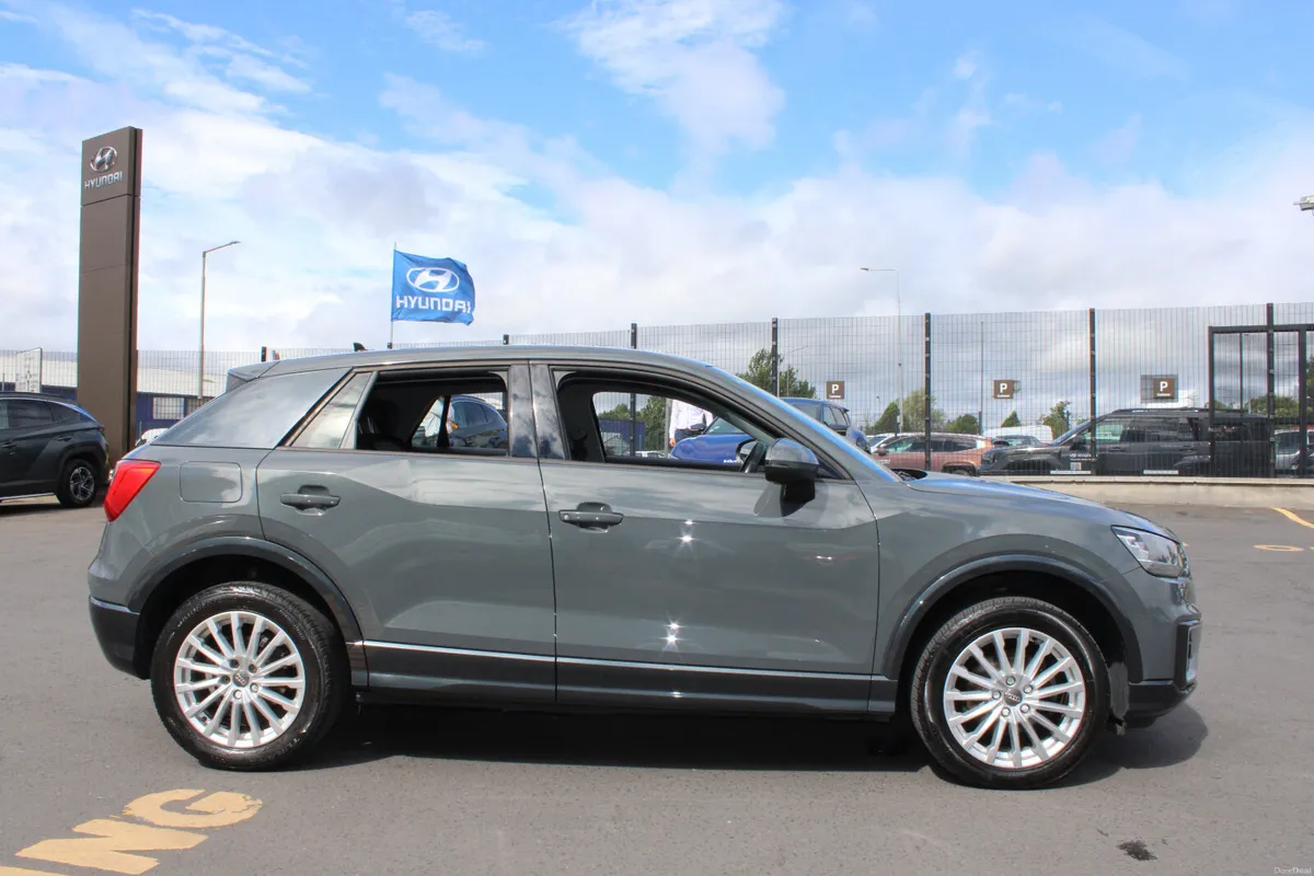 Audi Q2 2020 - Image 6