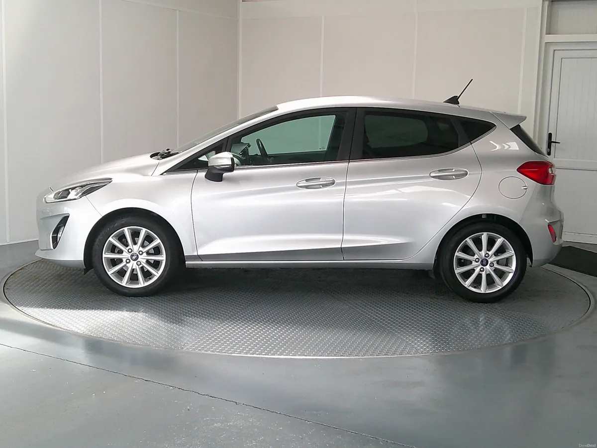 Ford Fiesta 2019 - Image 4