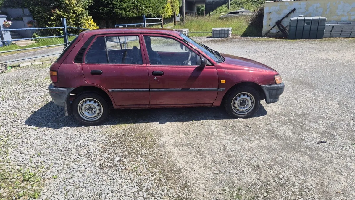 Toyota starlet - Image 2