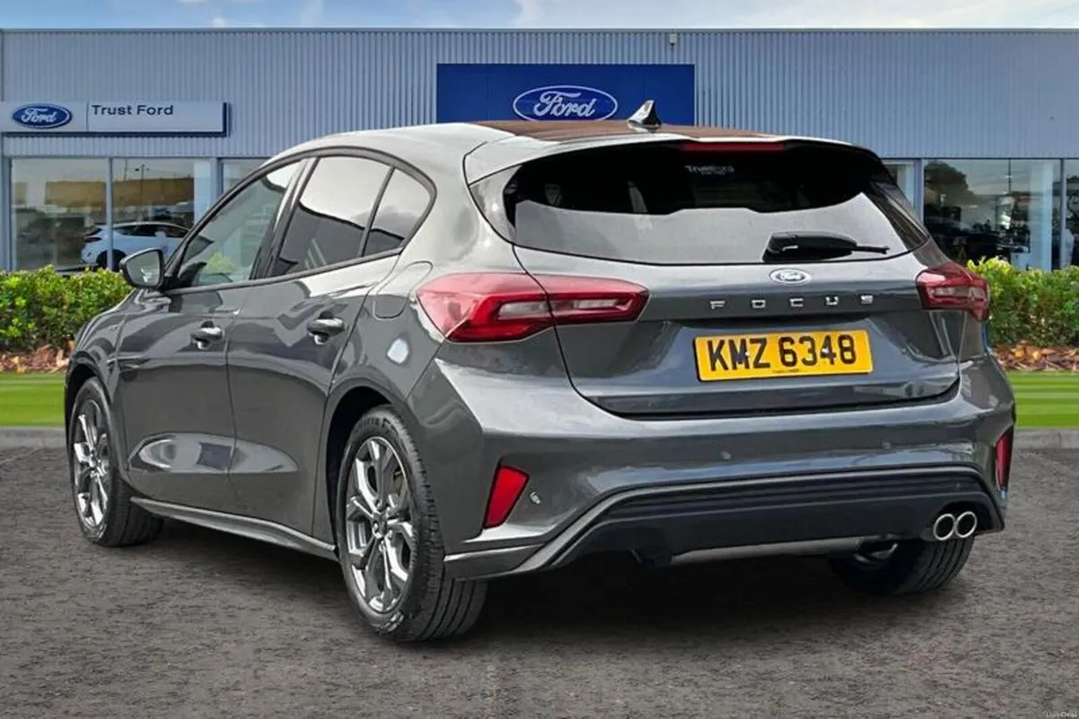 Ford Focus ST-Line - Image 2