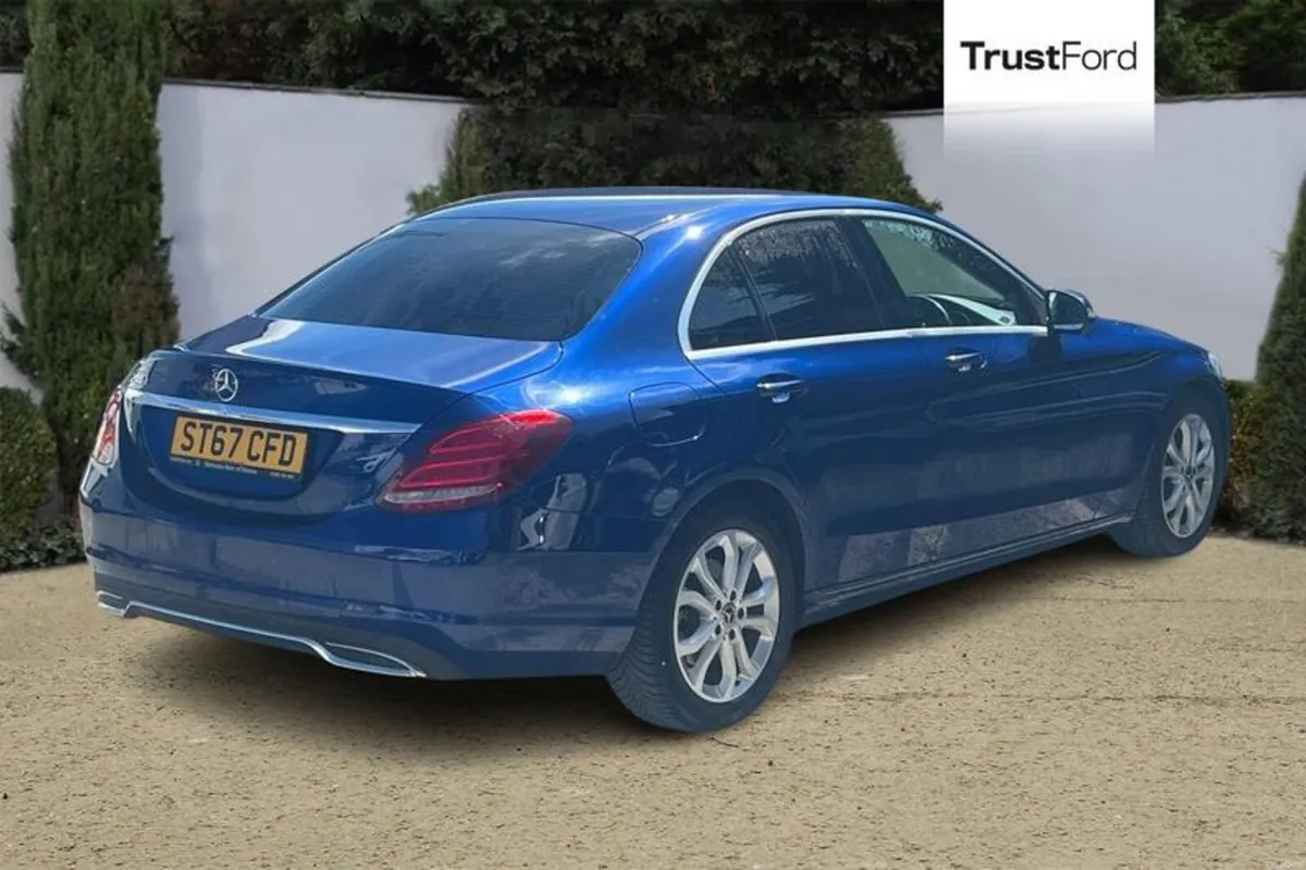 Mercedes-Benz C-Class Sport - Image 4
