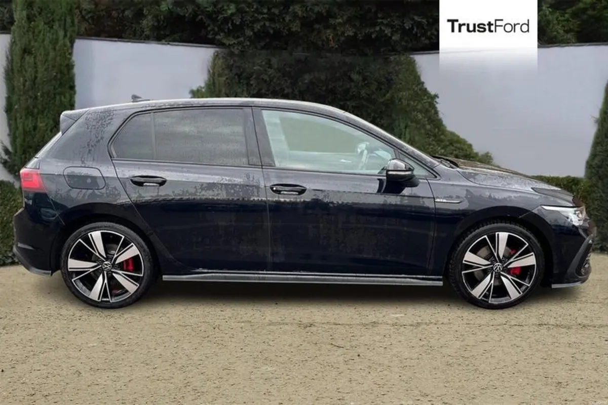Volkswagen Golf GTD - Image 3
