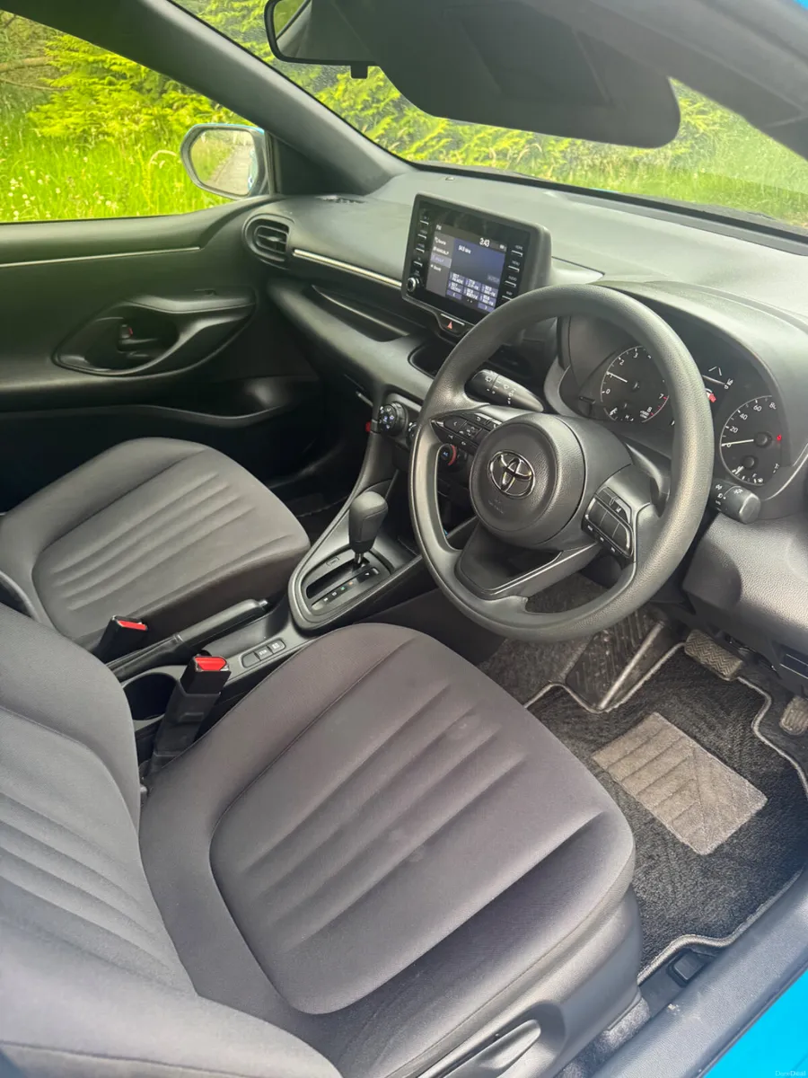 2021 YARIS 1.0 AUTOMATIC.. ONLY 28kms - Image 4
