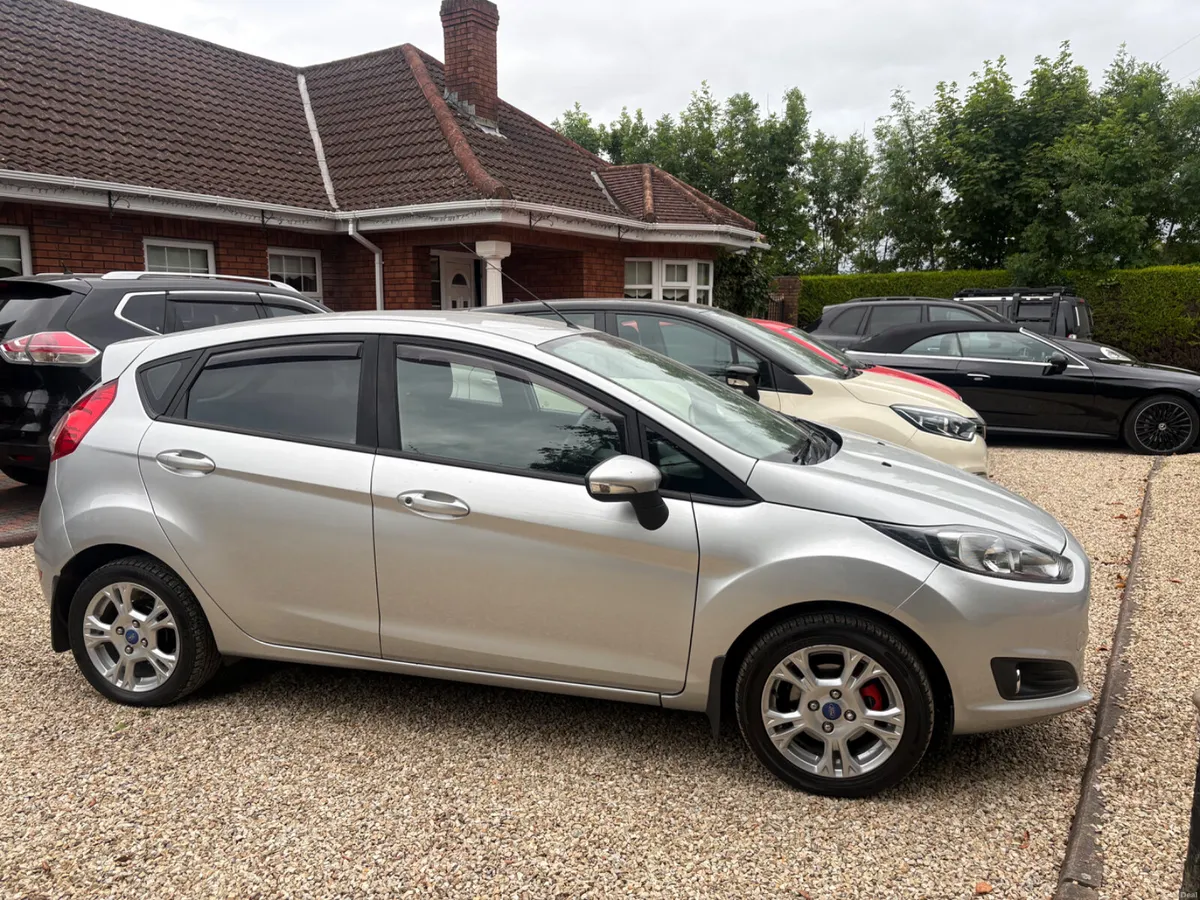 Ford Fiesta 2016 1.0 litre , 5 dr - Image 3