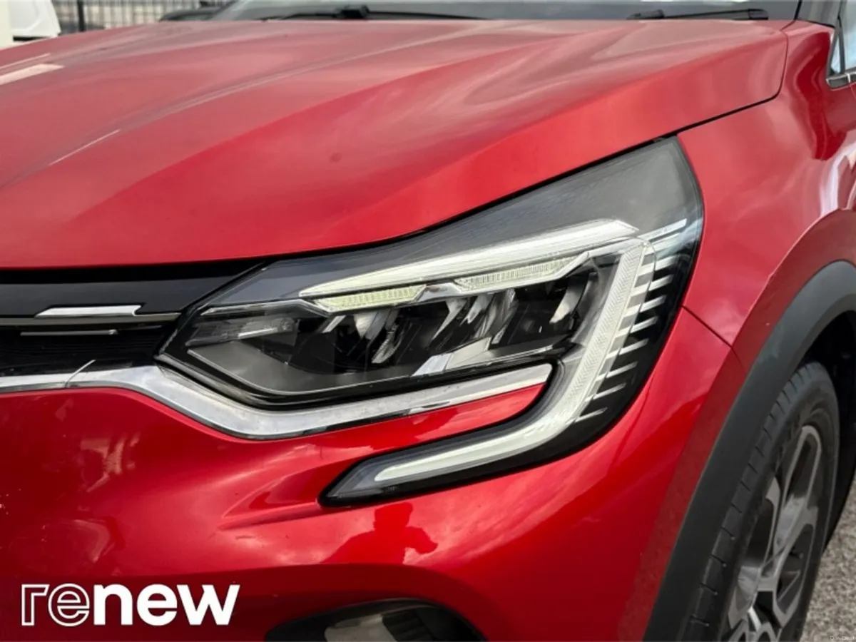 Renault Captur TCe 140 Auto Techno - Image 5