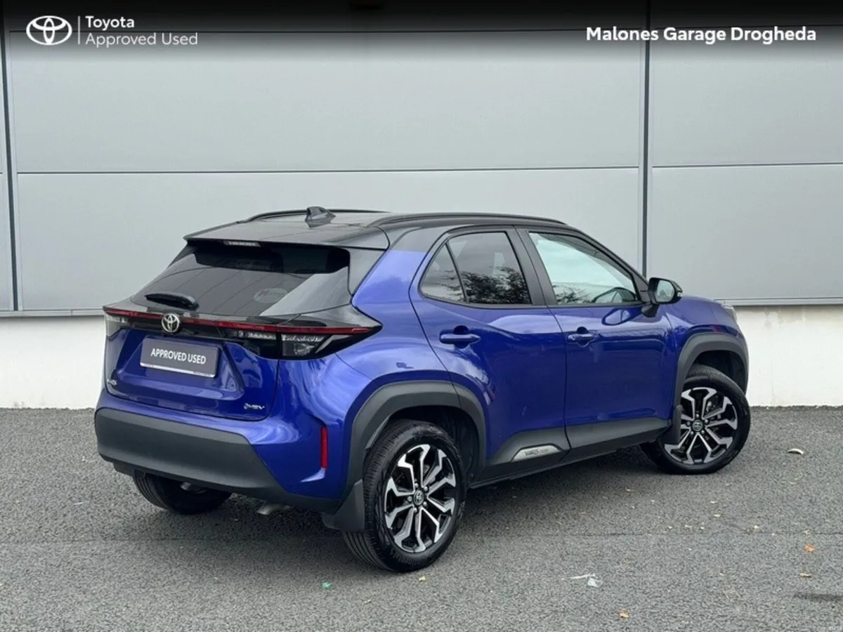 Toyota Yaris Cross 1.5 Hybrid Luna Sport Call Now - Image 2