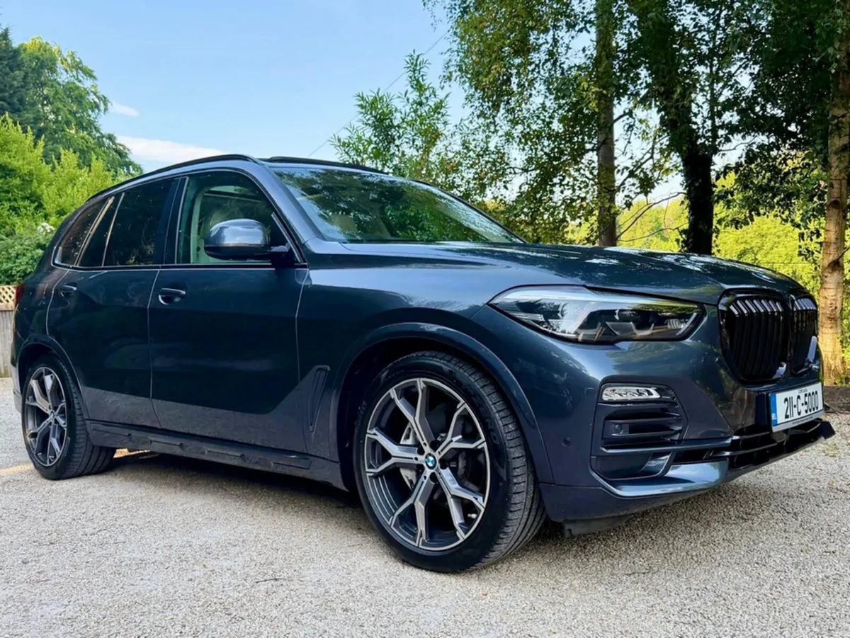 BMW X5 30D  X LINE *Panoramic Sunroof…Full BMW Ser - Image 2