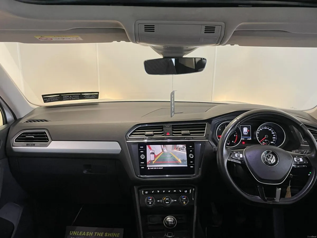 Volkswagen Tiguan CL 2.0 TDI MANUAL 6SPEED FWD 150 - Image 5