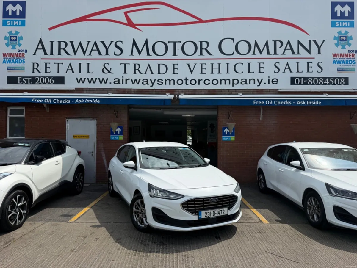 Ford Focus 1.0T TITANIUM 5DR - Image 1