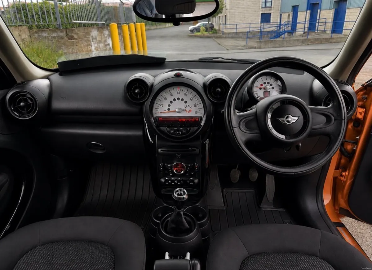 2012 Mini One 1.6 - Image 4