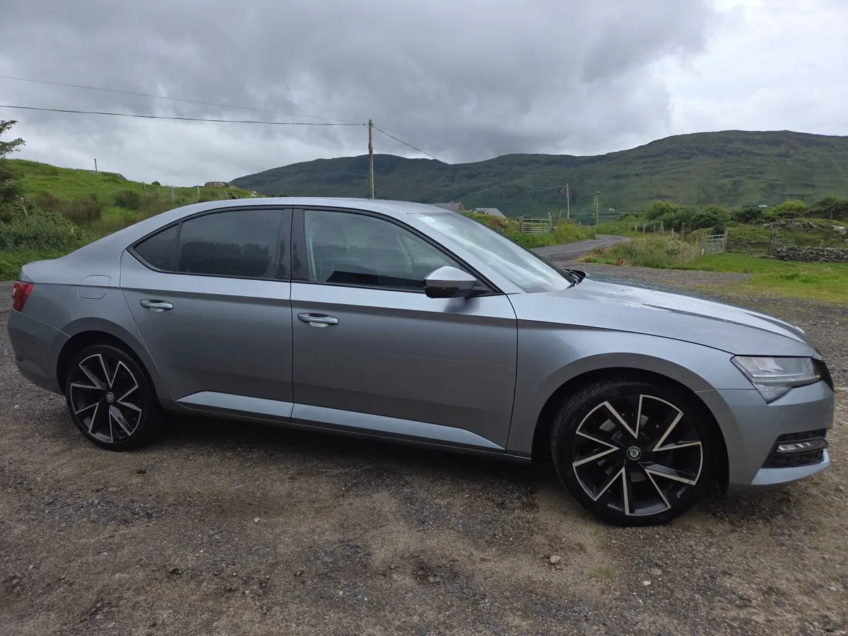 Skoda Superb 2021 - Image 1