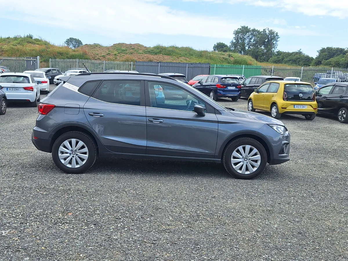 SEAT Arona 1.0L PETROL Manual - Image 4