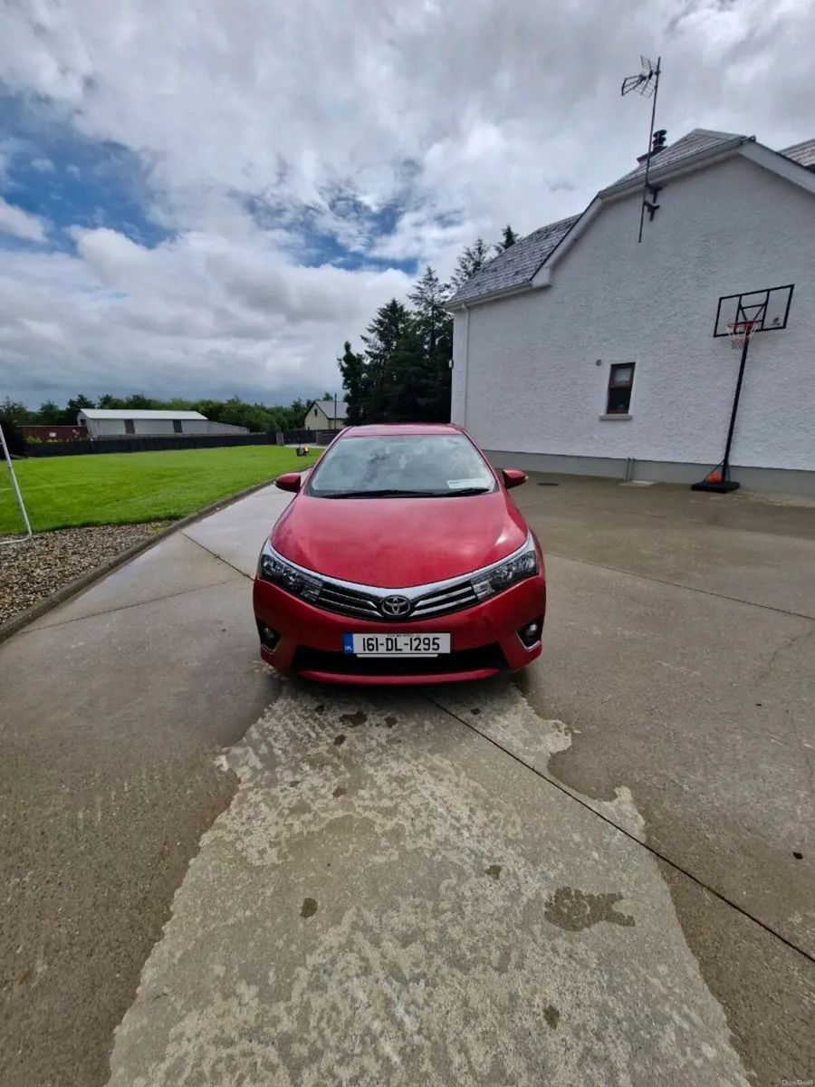 Car - Image 1