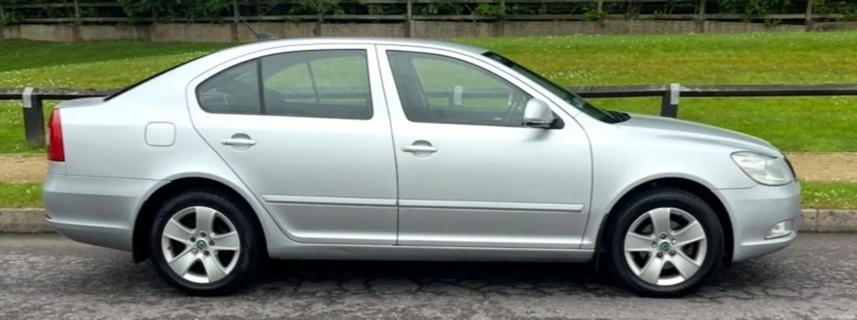 Skoda Octavia Exclusive 2013 - Image 2