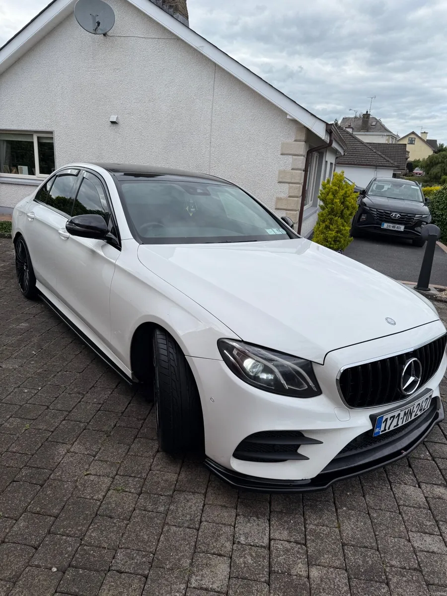 Mercedes-Benz E-Class 2017 - Image 3