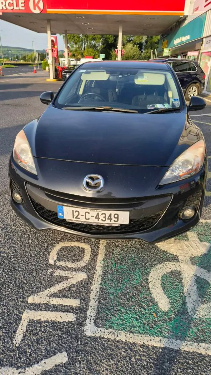 Mazda 3 - Image 1