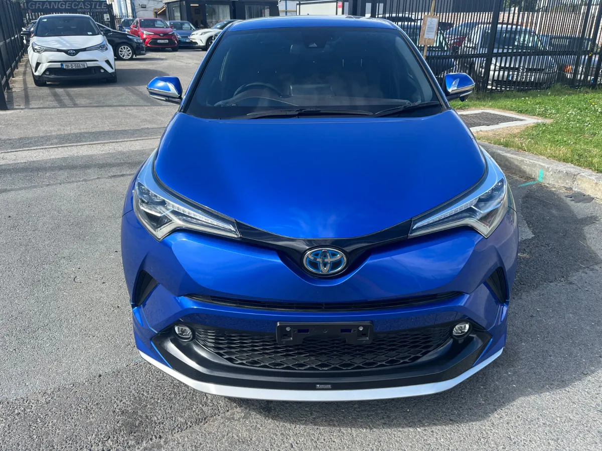 TOYOTA CHR 2019, 1.8 HYBRID AUTO HIGH SPEC - Image 2