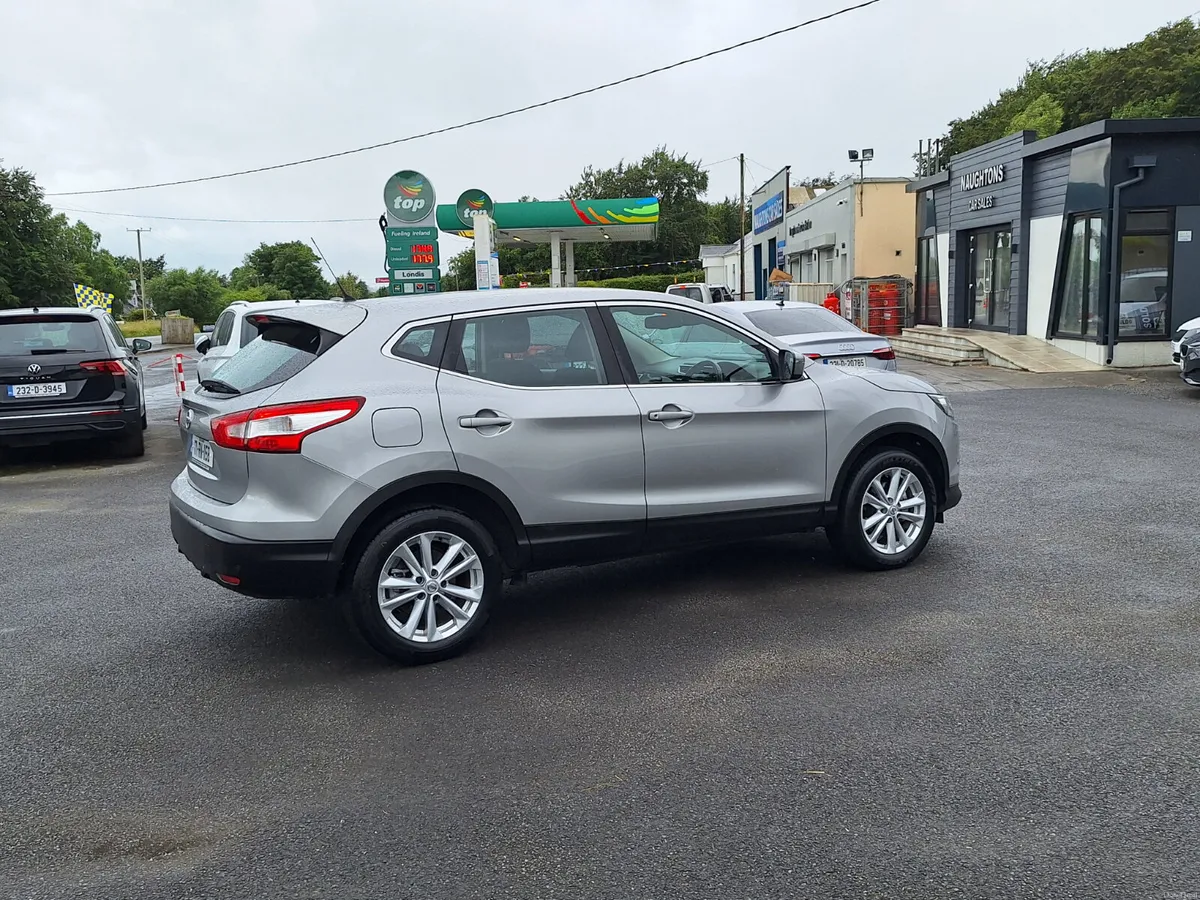 Nissan Qashqai 1.5 Smart Vision *High Spec - Image 3