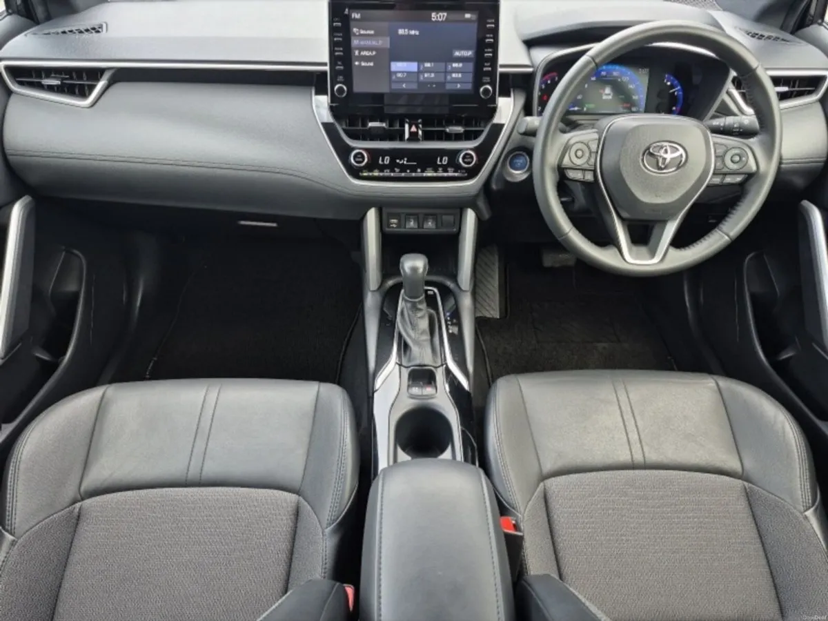 Toyota Corolla Cross ** HYBRID ** AUTO ** HUGE SPE - Image 2