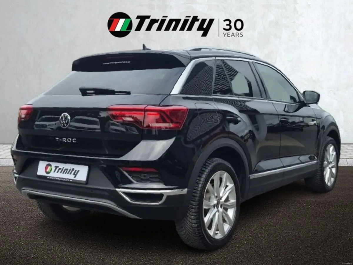 Volkswagen T-Roc ** SPORT ** AUTO ** TRINITY MOTOR - Image 3
