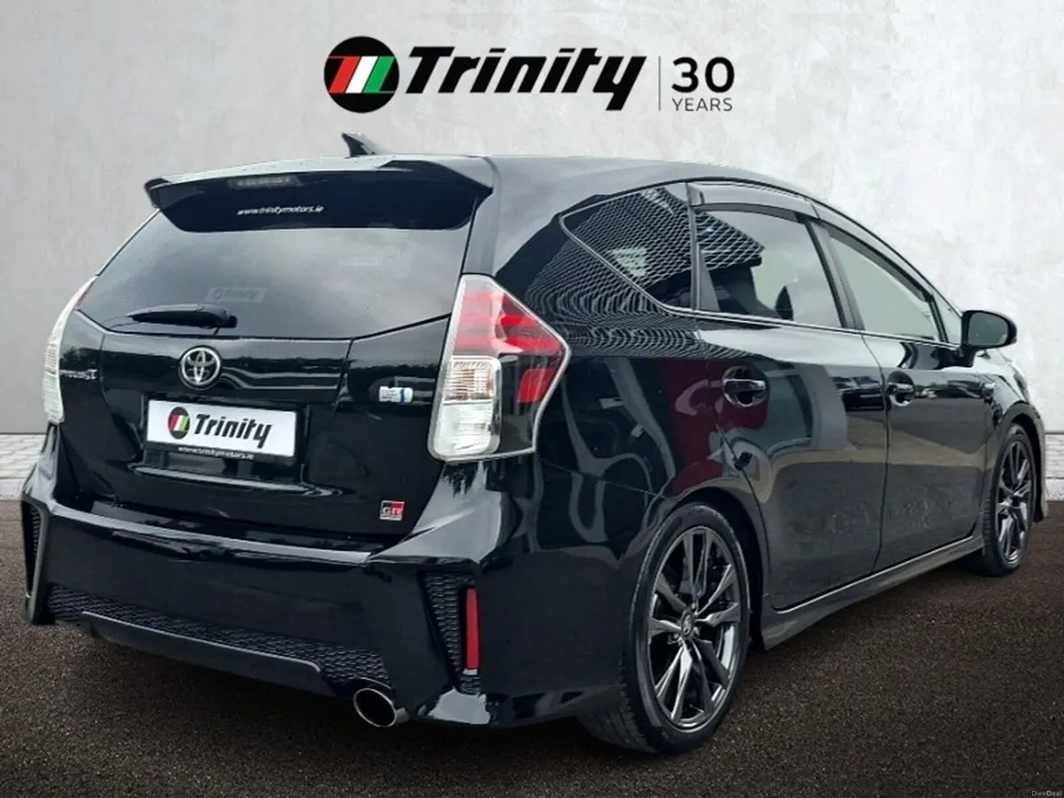 Toyota Prius ** GR ** ALPHA  ** 7 SEATER ** HUGE S - Image 3