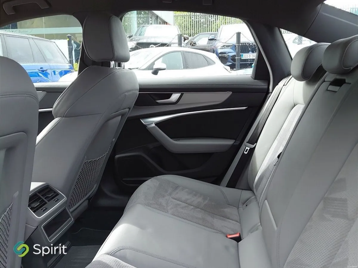 Audi A6 2LTR TDI 204HP QUATTRO S-LINE FULL LEATHER - Image 5