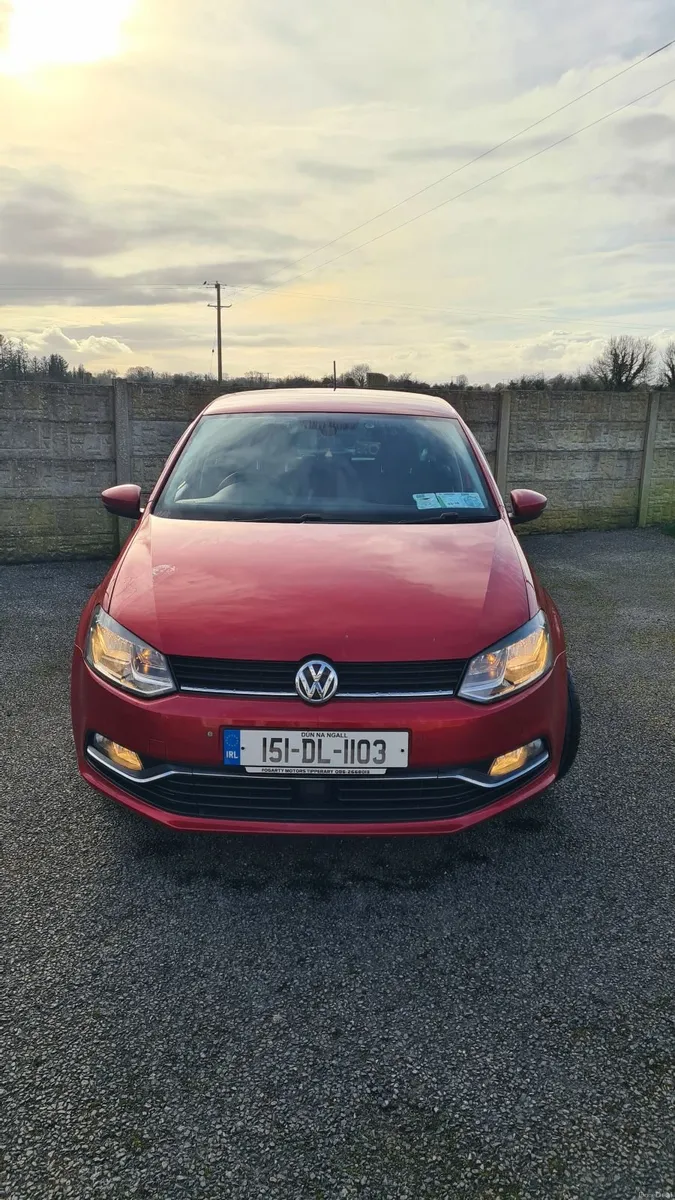 Volkswagen Polo 2015 - Image 2