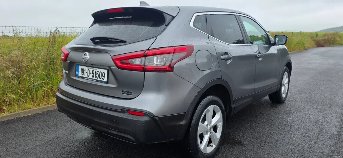 Nissan Qashqai 2019 - Image 3