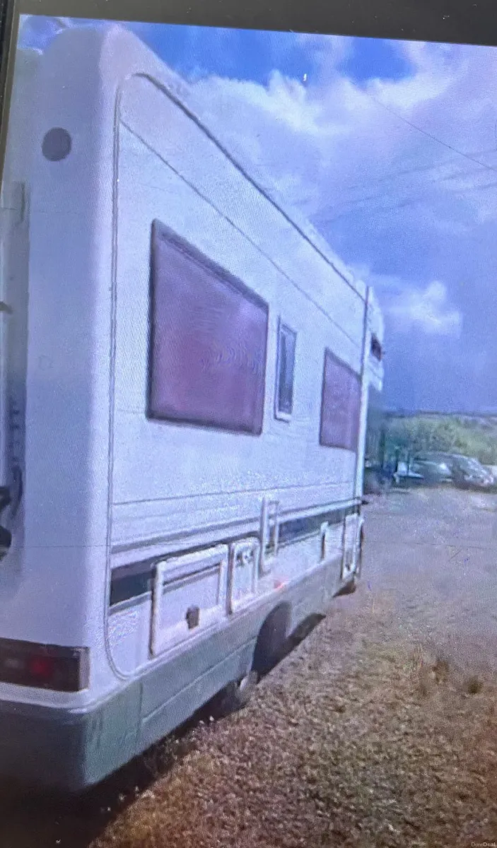 MOTOR HOME - Mercedes 312 D - Image 2