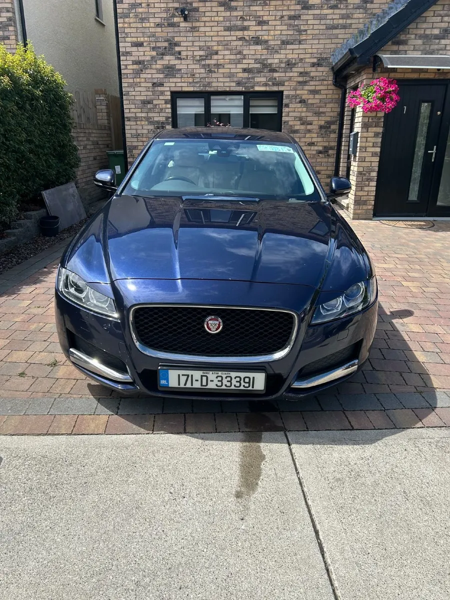 2017 Jaguar XF 2.0D Prestige Eco Auto - Immaculate - Image 1