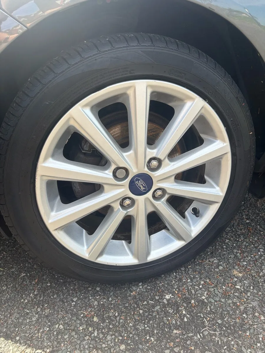 2017 FORD FIESTA TITANIUM 1.5 DIESEL - Image 6