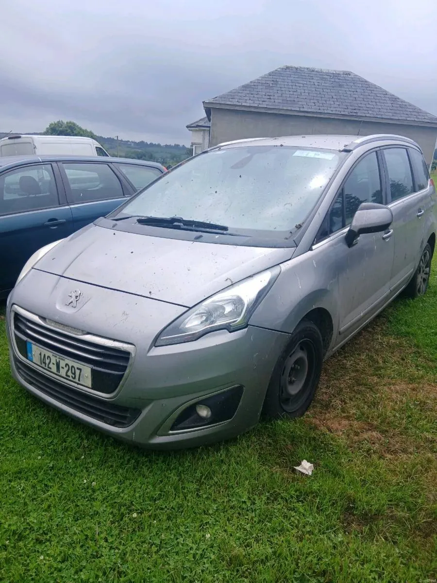 142  peugeot 5007 7 seater - Image 2