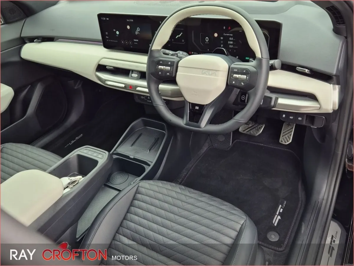 Kia EV4 Fastback GT-Line - Long Range - Image 3