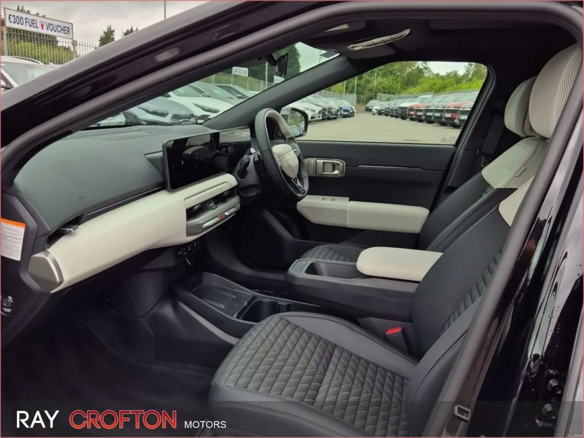 Kia EV4 Fastback GT-Line - Long Range - Image 6