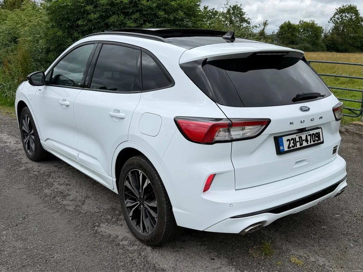 2023 Ford Kuga ST-Line X PHEV 225PS Automatic - Image 4