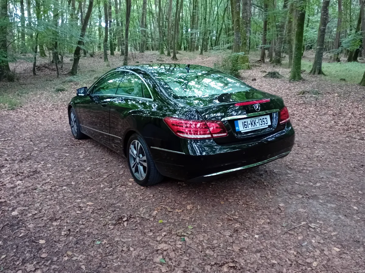 16 MERCEDES E350D V6 COUPE AUTO 1 OWNER - Image 6