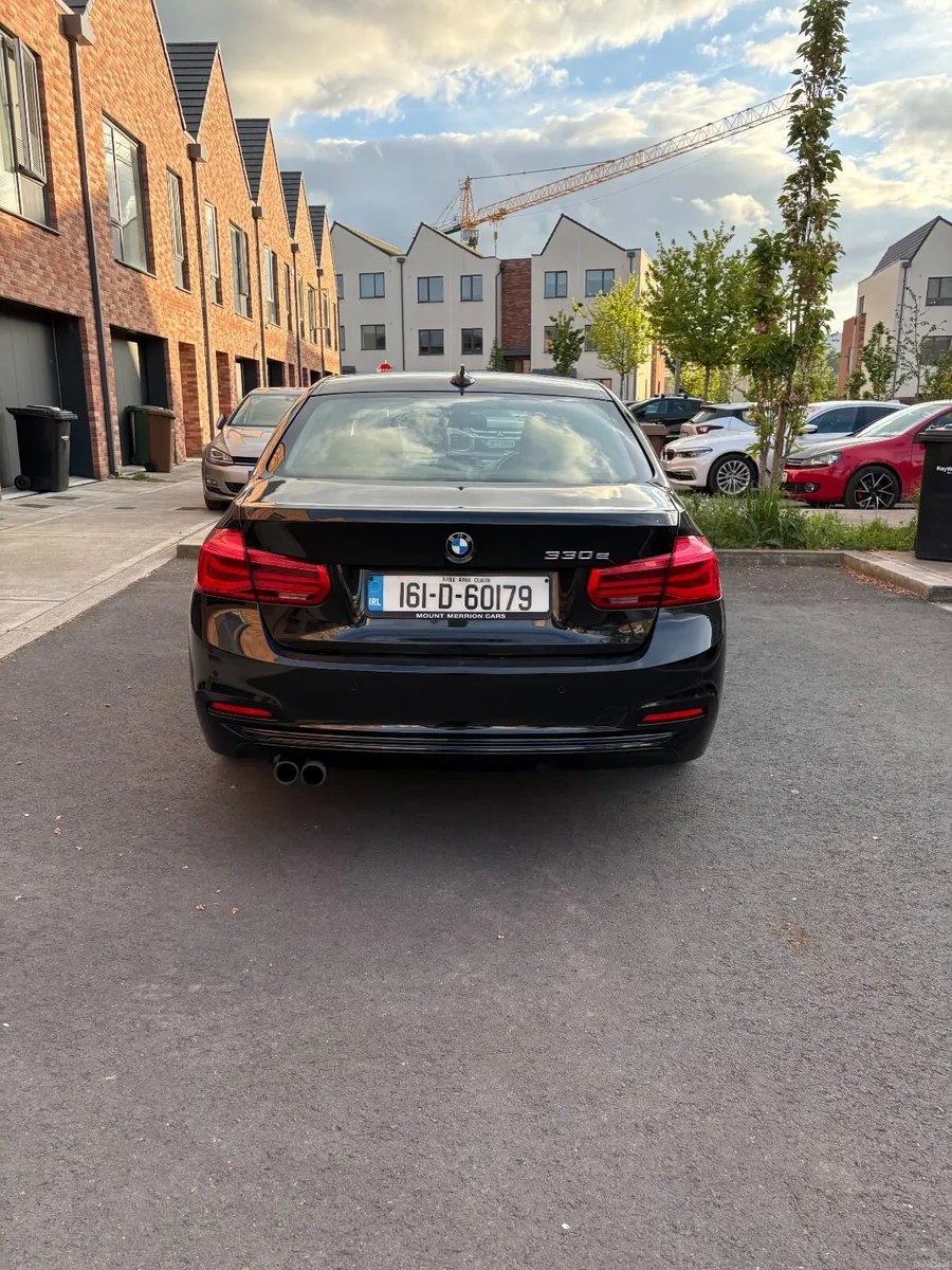 BMW 3-Series 2016 - Image 3