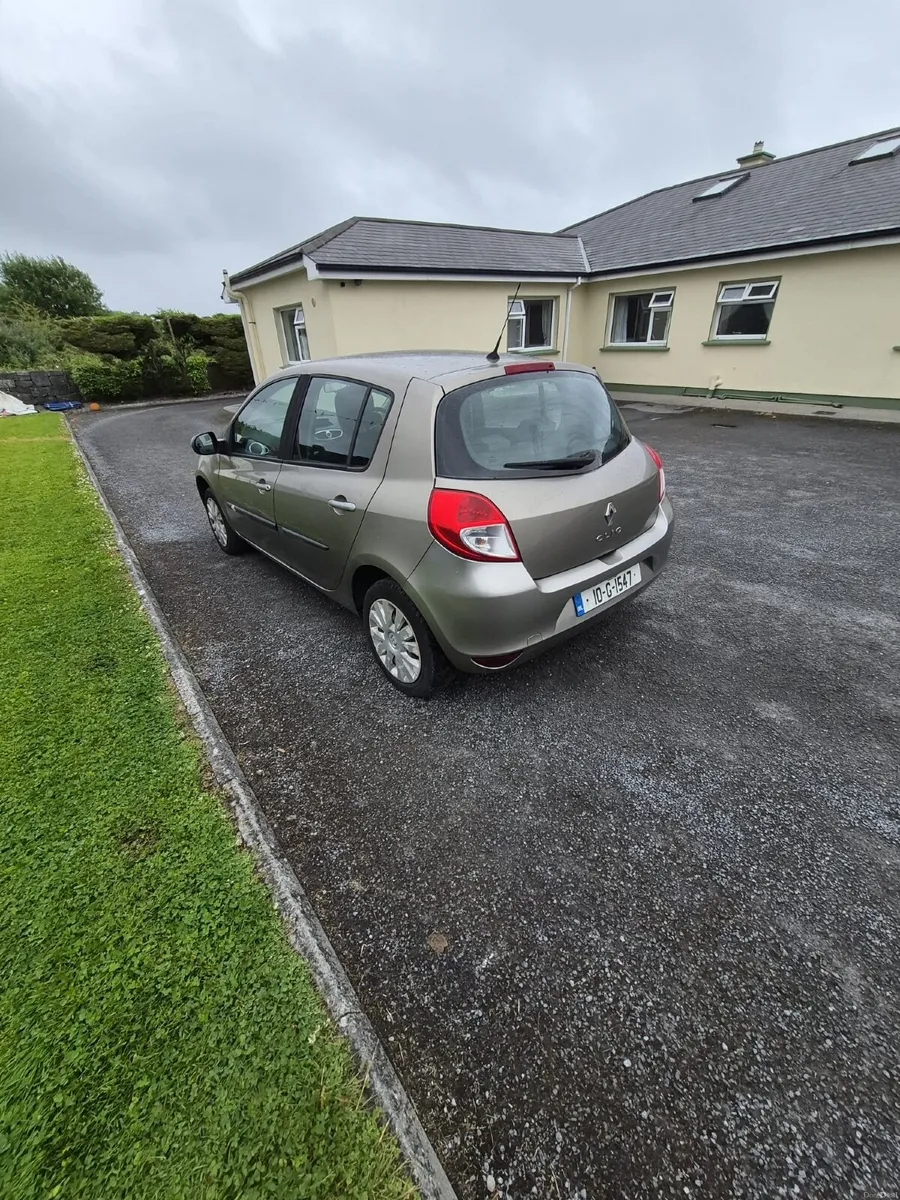 Renault Clio 2010 - Image 3