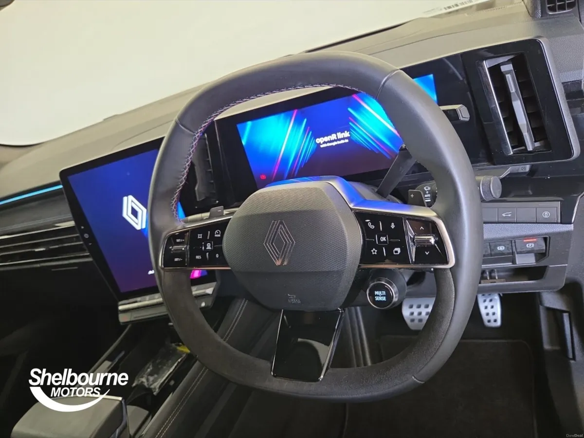 Renault Austral Estate Techno Esprit Alpine - Image 4