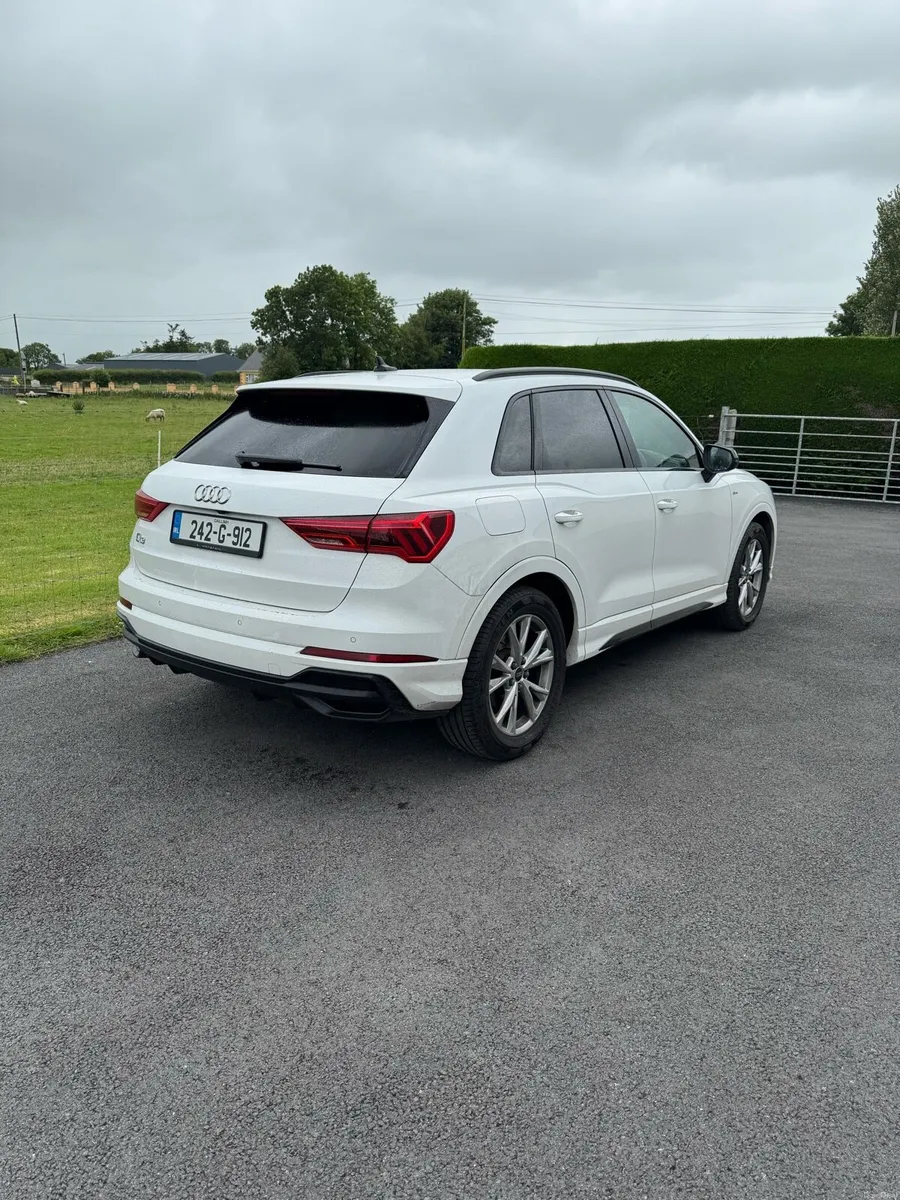 Audi Q3 sline - Image 2